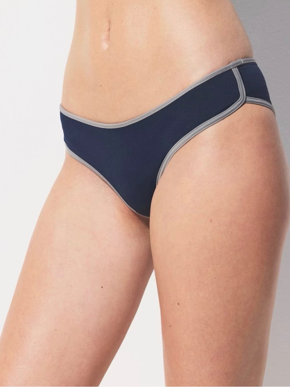 SKIMS Hipster bikini bottom -navy contrast